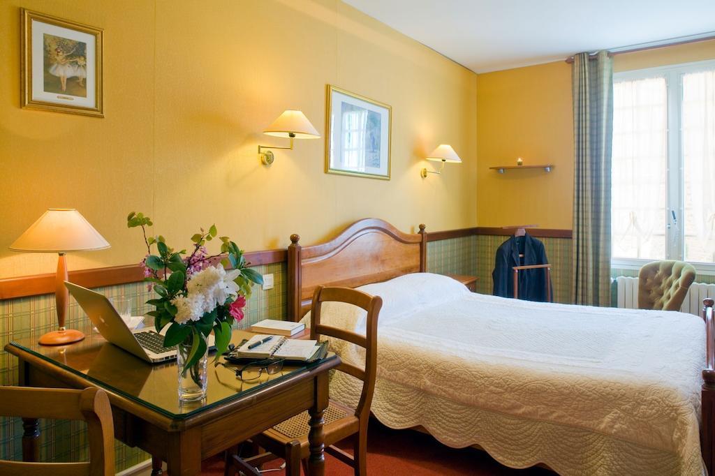Au Relais Du Porhoet Guilliers Oda fotoğraf